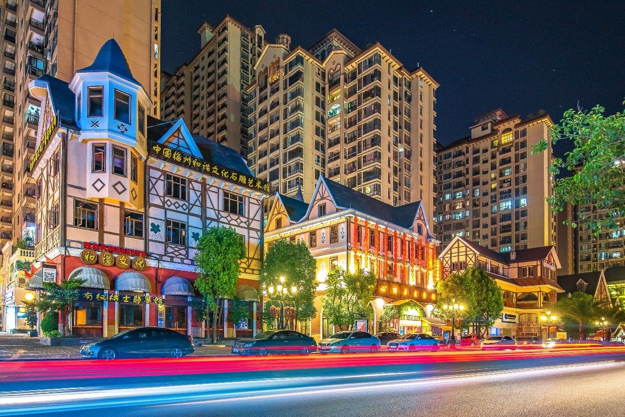 梅州四大商圈,梅州夜市街哪里最繁华