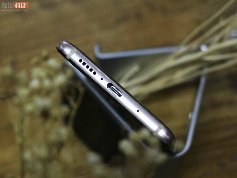 华为mate10深度上手体验,用了一年的华为mate10感觉如何