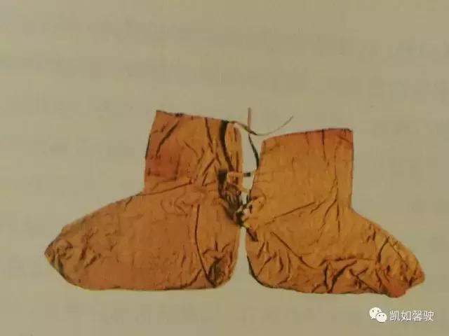 美丽香约香盈月之对照