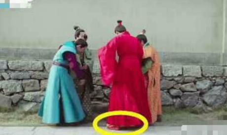 今年男星身高调整,男明星拍戏为了增高有多拼