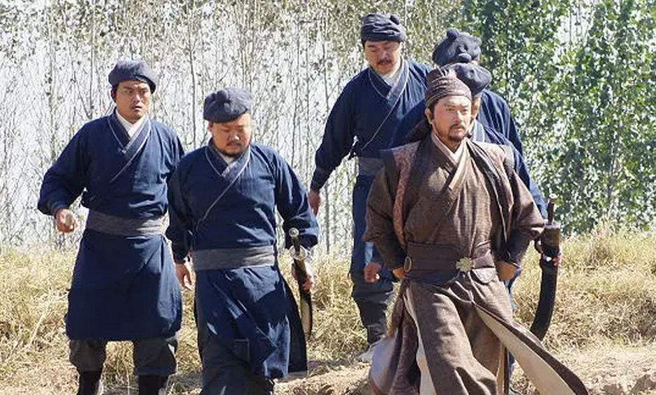 水浒英雄晁盖简介,水浒晁盖为什么威望那么大