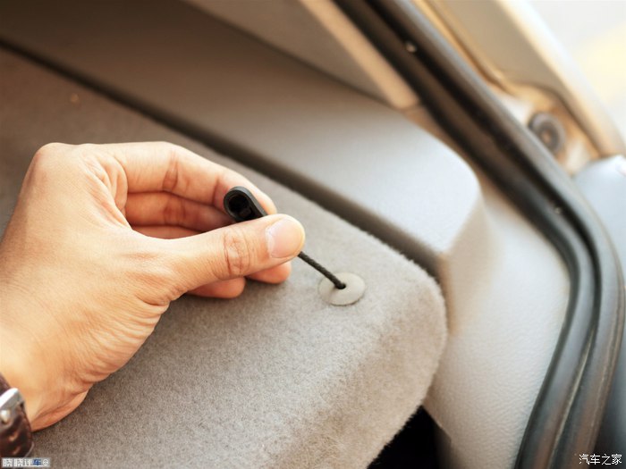 两万块钱能买到几年的高尔夫,两万多块钱买个二手车