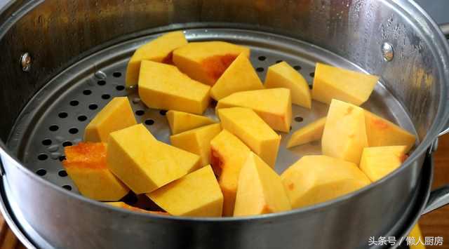 炸好的南瓜饼怎么装不会软掉,怎样炸的南瓜饼不会变黑