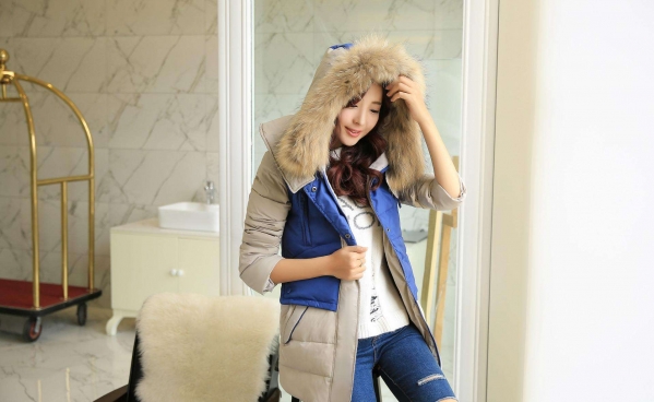 薄款羽绒服洗完羽绒没了,羽绒服里的羽绒一团一团的