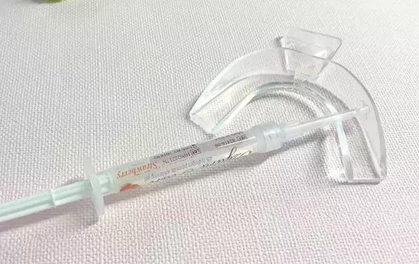 哪种牙膏去烟渍美白牙齿最有效,教你牙齿美白小窍门视频