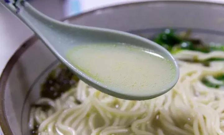 上海滩最好吃的一碗黄鱼面,居然在……丰庄?