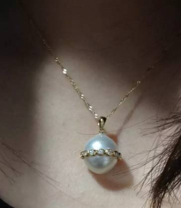 白珍珠漂亮还是灰珍珠漂亮,十大必买珍珠款式经典