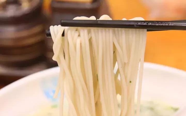 上海滩最好吃的一碗黄鱼面,居然在……丰庄?