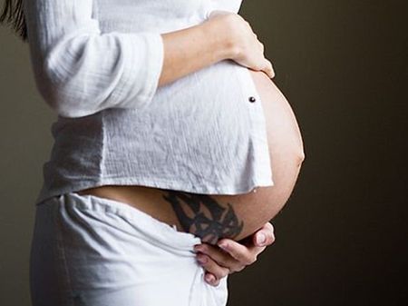 不知道是尿失禁还是破水,尿了还有尿是破水了么