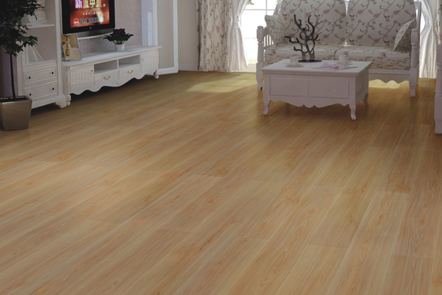 地板沾水翘起怎么修复,厕所地板沾水滑怎么处理