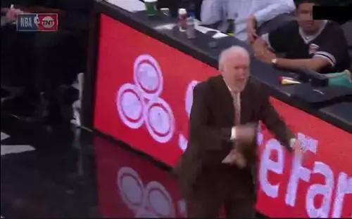 记者问：你为什么骂裁判，波波的回答太意外了