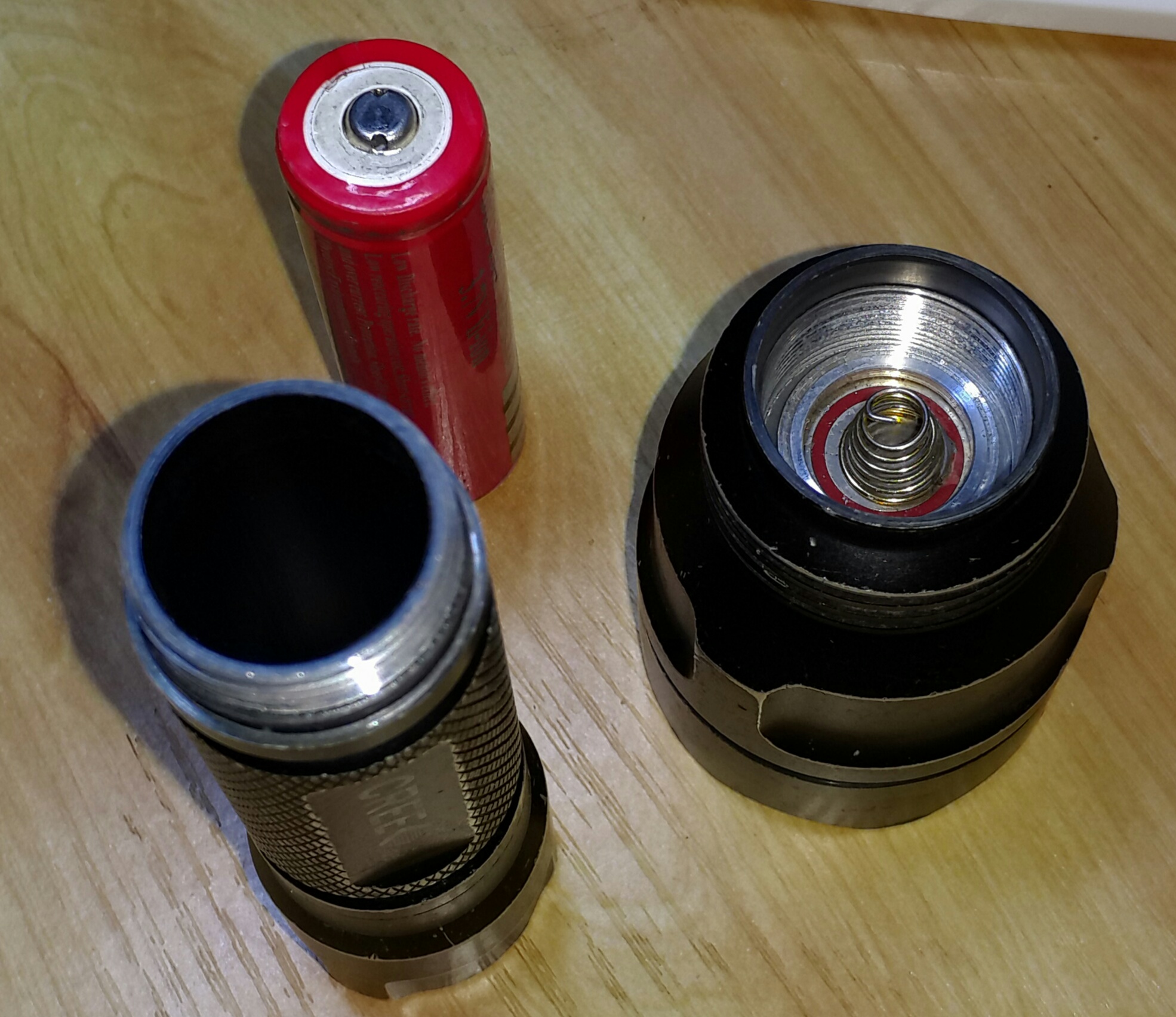 神火远程强光手电筒c8价格,神火手电筒c8-m如何拆卸