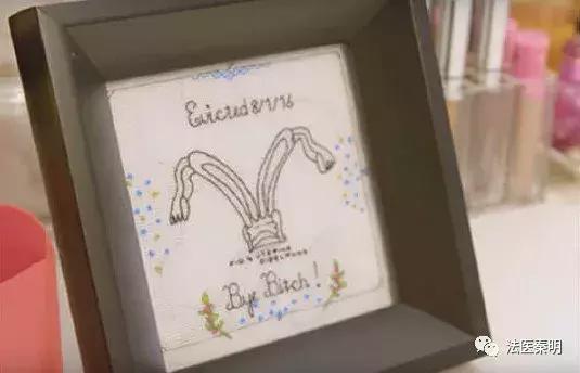 三胞胎的子宫变化,他们是三胞胎姐妹