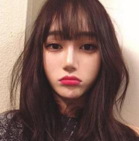 网红王思聪和女伴,王思聪和angelababy关系