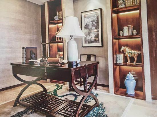 便宜的乳胶漆和贵的乳胶漆测试,买高品质乳胶漆不知道去哪