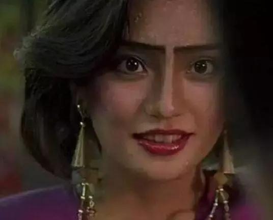 ins网红p图炫富,整容网红摆拍事件