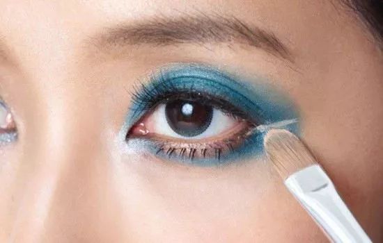 第一次化妆正确的淡妆化妆步骤,宫胁咲良化妆教程从零开始学化妆