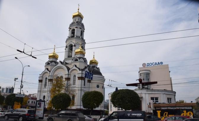 俄罗斯叶卡捷琳堡空中餐厅,2018俄罗斯世界杯球场巡礼