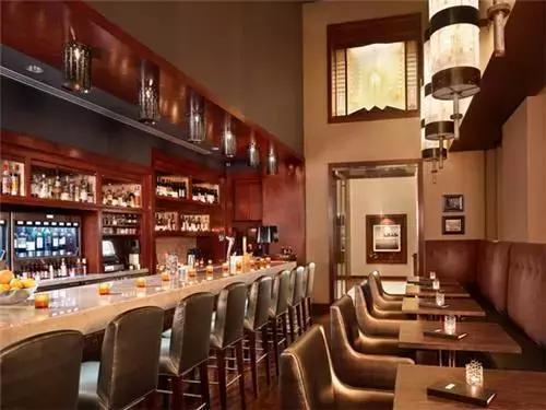 在海外如何保护自己,一个人在外地怎么保护自己安全