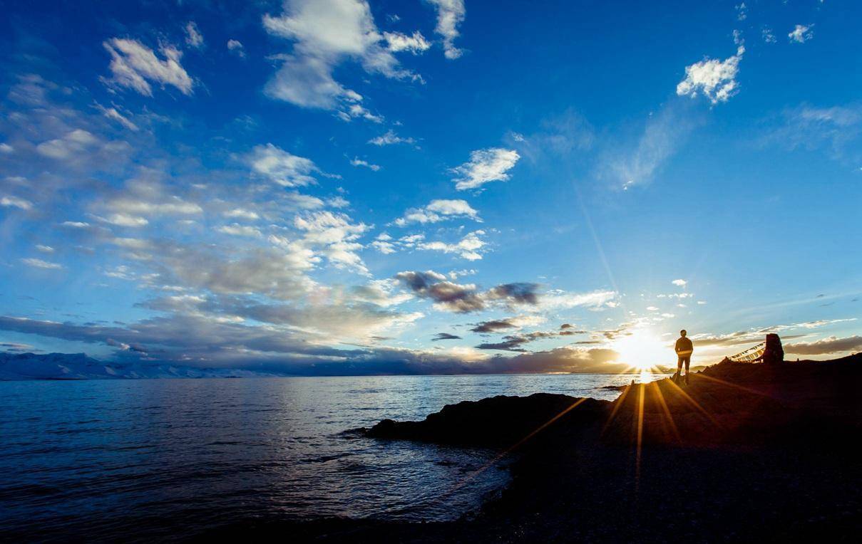 哪些手机可以拍出星芒效果,手机拍摄星芒的技巧是什么