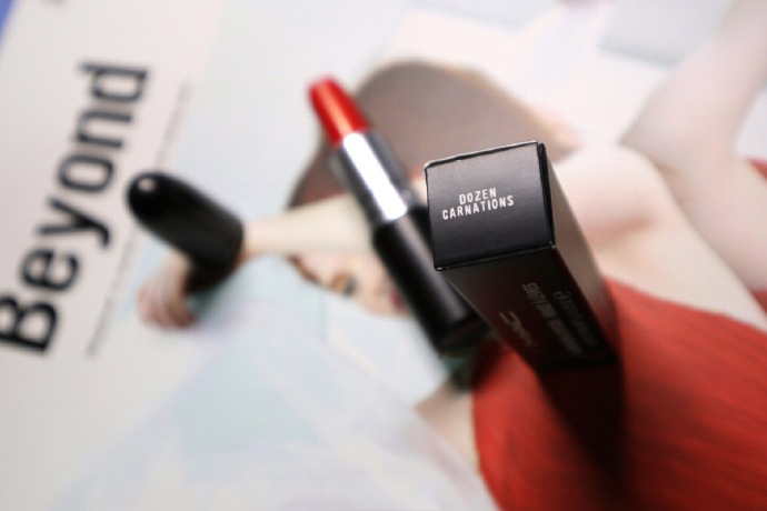 不知道给女朋友买什么色号的口红,直男必备口红100款