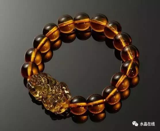 分辨黄水晶,真假黄水晶对比照片图