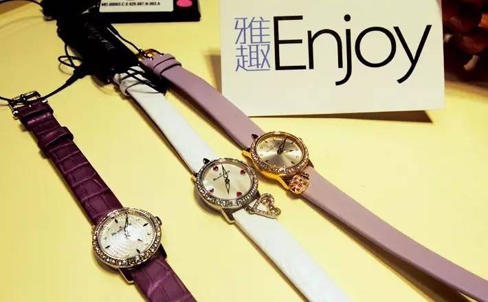 你们哭着喊着要的巴塞尔爆款女表，都在这儿了！|雅趣臻选