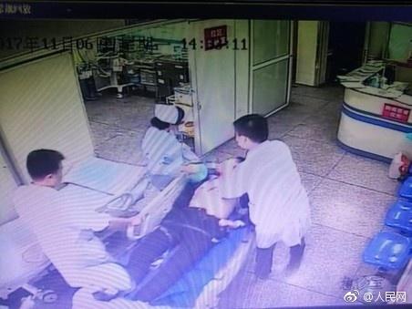 妻子网购140万刷爆17张卡,妻子瞒着丈夫网购140万刷爆17张卡