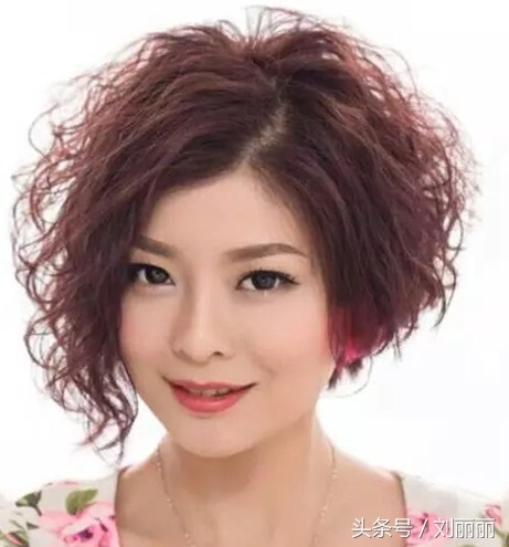 齐肩烫发显老气怎么补救,为什么烫发后显得很老气