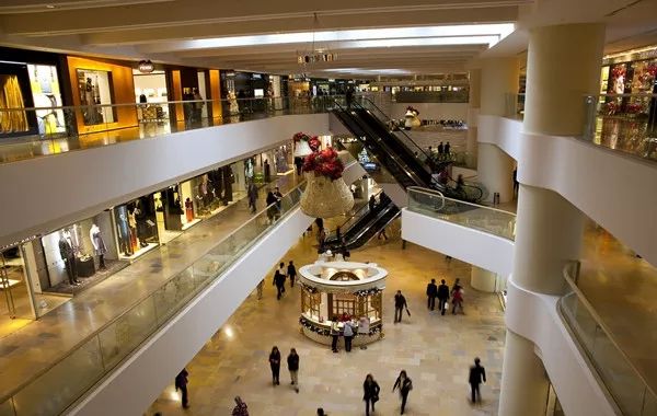 双十一没买够？没关系，年末折扣季，去香港继续扫货！