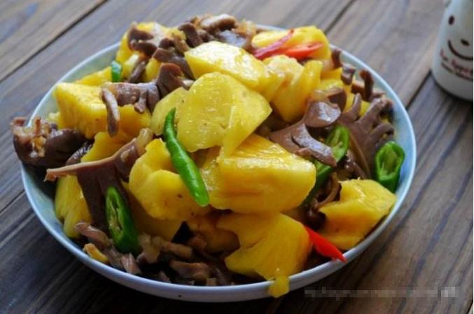 孕妇孕期各阶段如何补充营养,孕期缓解孕吐饮食注意什么