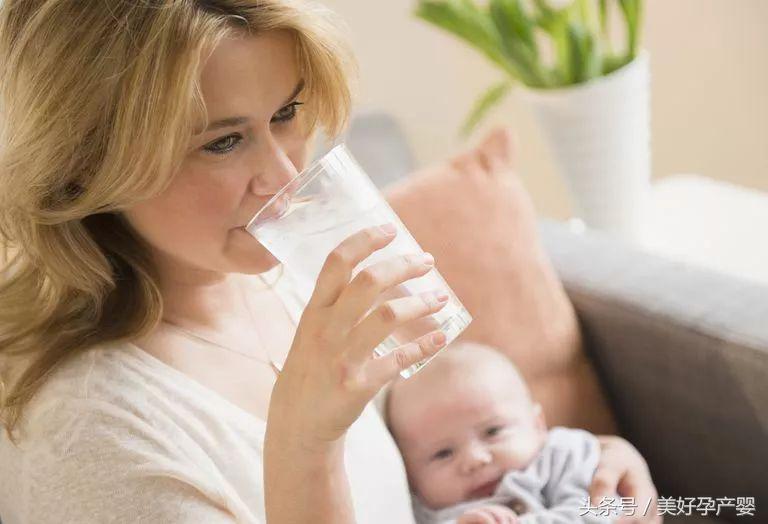 产后坐月子吃不下东西怎么办,产后老是口渴喝水不解渴怎么办