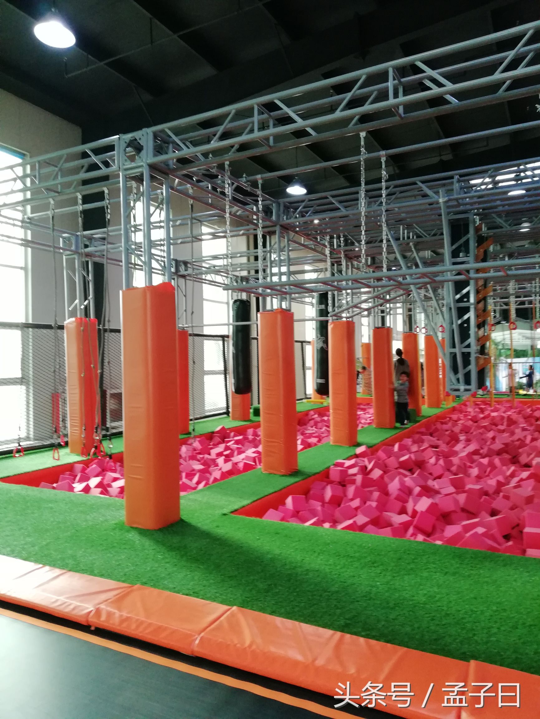 杈藉畞灏忕敺瀛╃敤鑴氭媺寮撳皠绠腑闈跺績,灏忕敺瀛╃敤鑴氭媺寮撳皠绠腑闈跺績