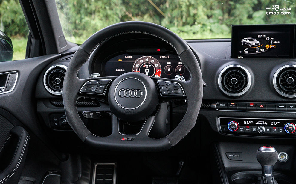 2024款奥迪rs3驾驶感受,奥迪rs3很理想的座驾整体造型协调