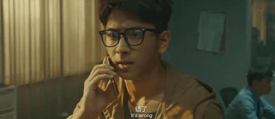 采访陈若仪高清,陈若轩采访说到王一博