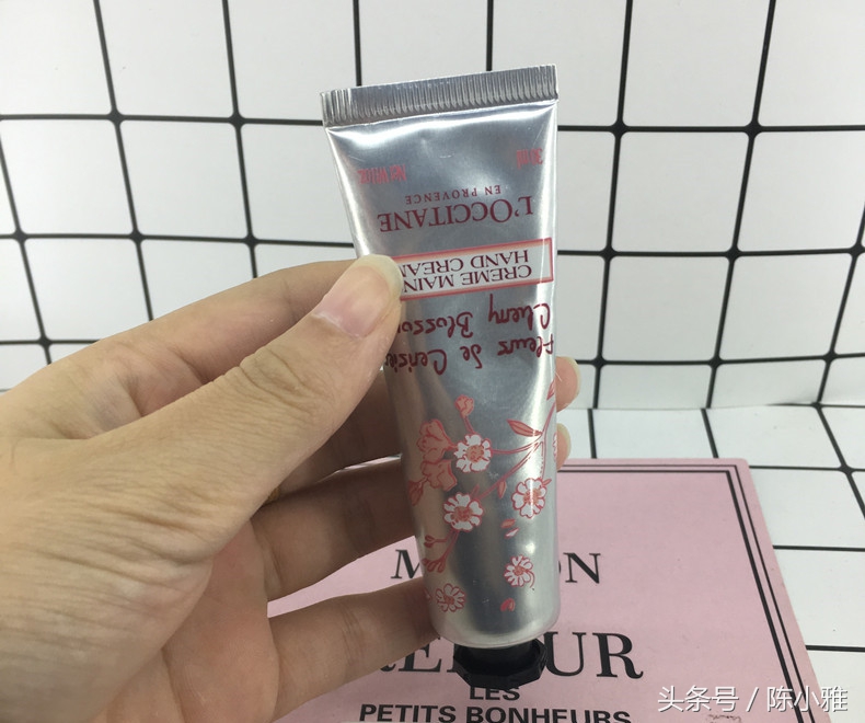 用过哪些让人相见恨晚的护肤品 (这几款让人用后赞不绝口的护肤品)