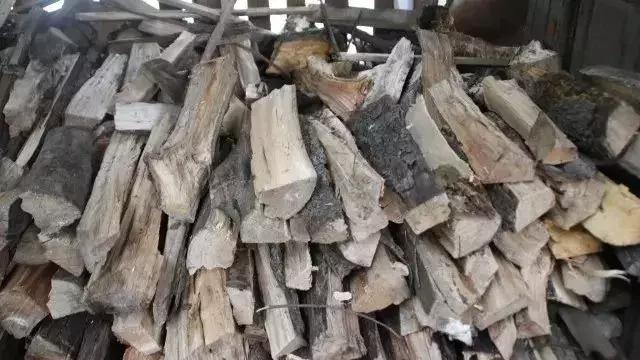 冬天吃柴火鸡简直太过瘾了！还没感受过？太out了，赶快克整一只~