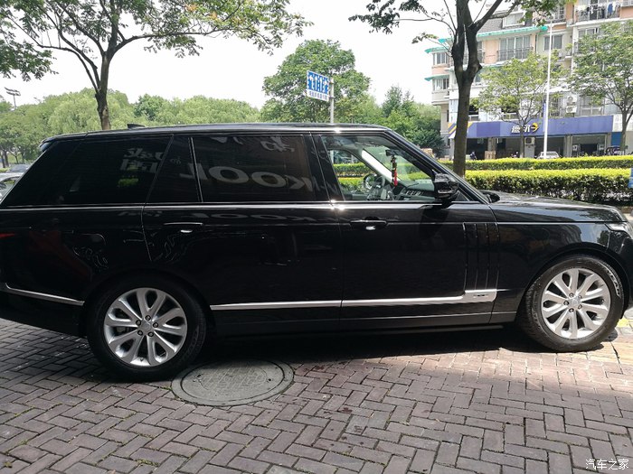 地下车库偷保时捷是哪个电影,718caymangts银色