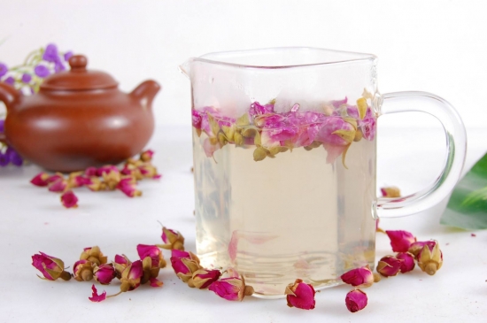 有哪些花草茶是可以排毒养颜的 (养生养颜养心的花草茶)