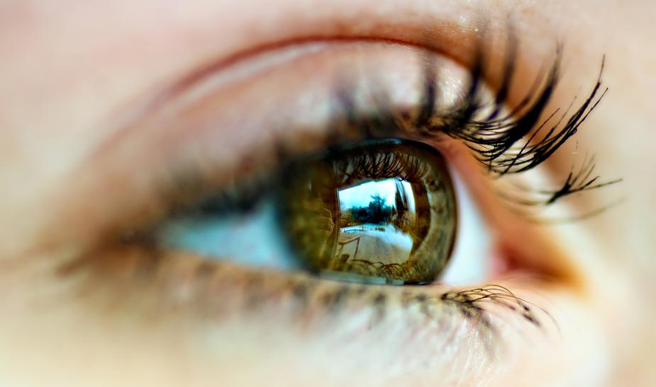 丸美眼膜的正确使用方法视频,眼膜贴的正确使用几天贴一次