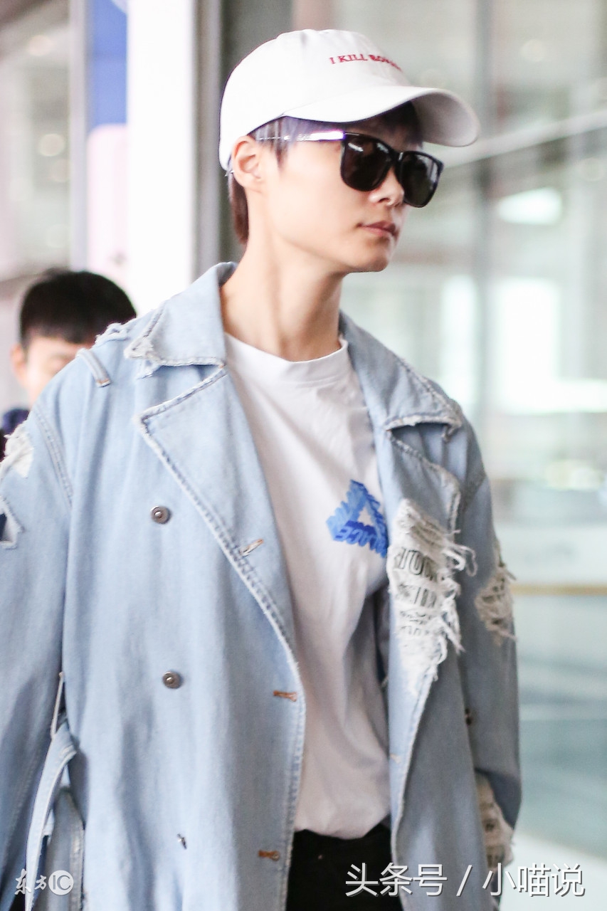 90后和00后差距代沟视频,如何解决年轻人与老年人间的代沟