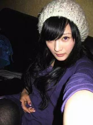 吴亦凡鲶鱼刘海、热巴葬爱公主妆容……明星非主流可怕不？