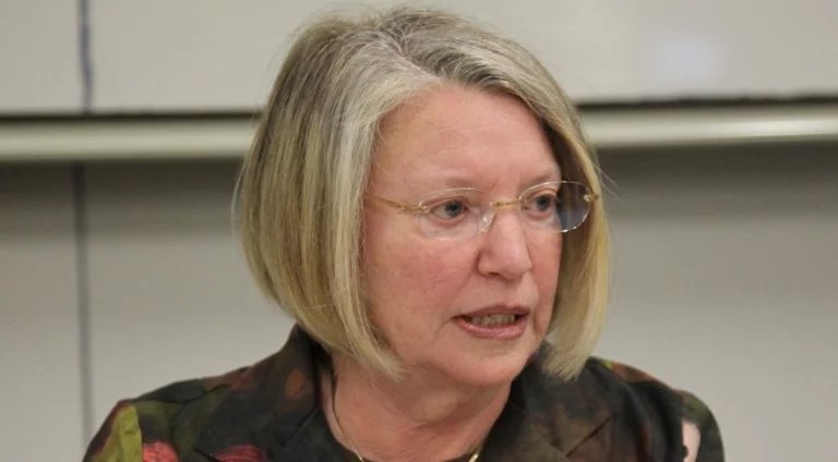 三位女神你更喜欢谁,三位女神你喜欢哪个