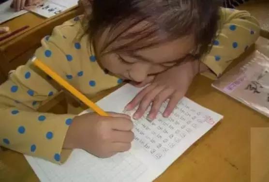 快写钢笔字入门教程,怎样快写钢笔字教学视频