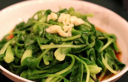 上海这家突然走红的本帮菜馆,米其林最好的本帮菜馆