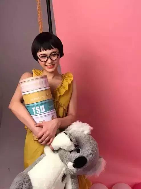 批评一下这种蛋糕，下手这么重！材料不要钱么