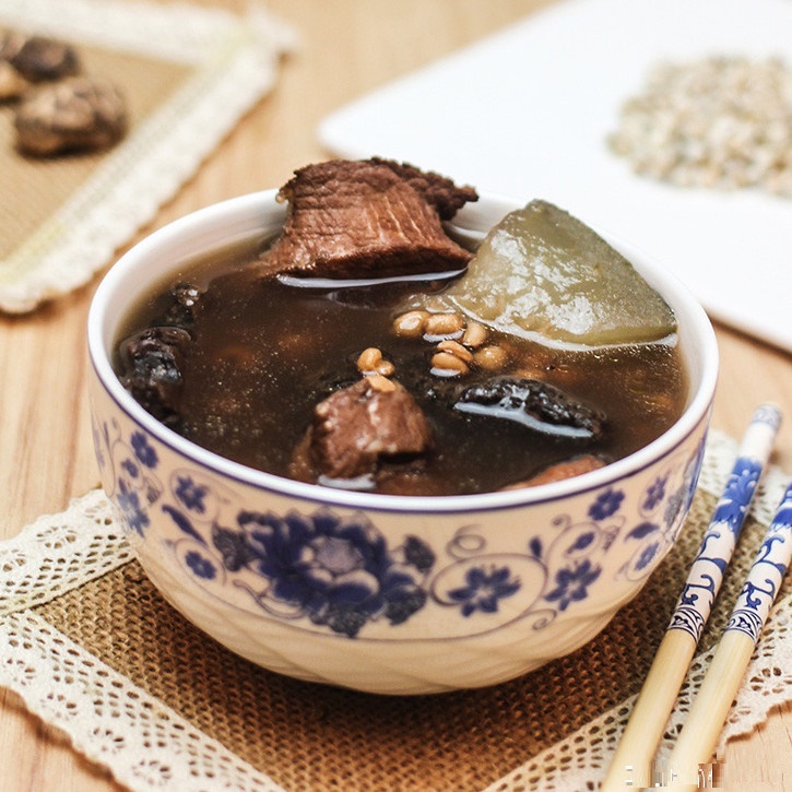 茯苓怎么样煲汤祛寒湿,入秋健脾祛寒湿汤