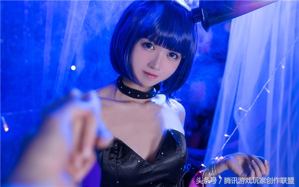 cos少女集锦,cos蔡文姬7岁真人小女孩