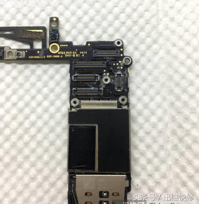 苹果6s主板进水腐蚀严重维修费用,iphone6进水出现什么症状