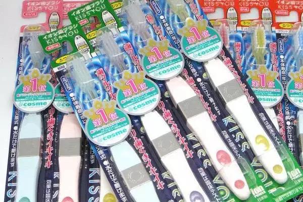 到日本必买的十大清单,日本本土衣服品牌